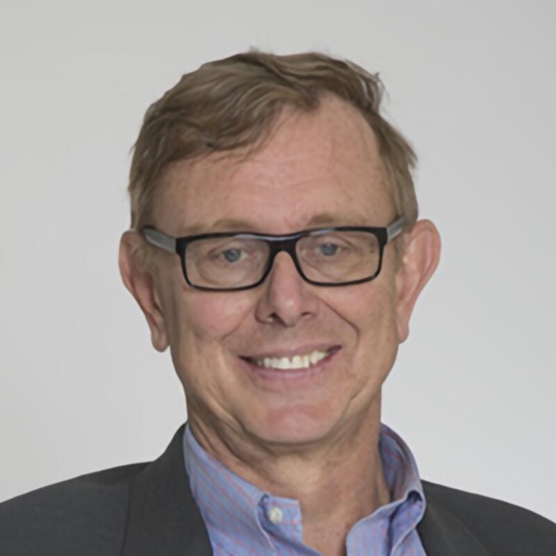 Dr. Dominique Hanssens