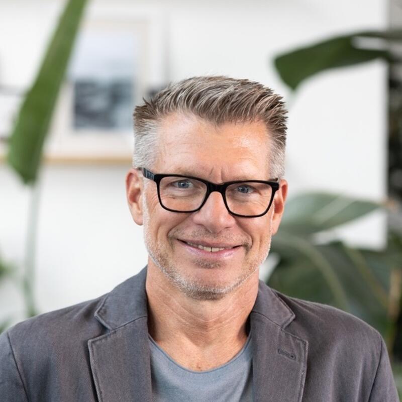 LUCAS BRINKMANN